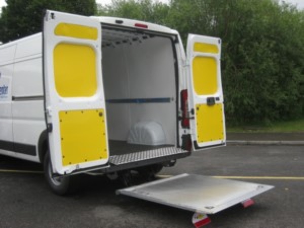 fordtransitvantaillift